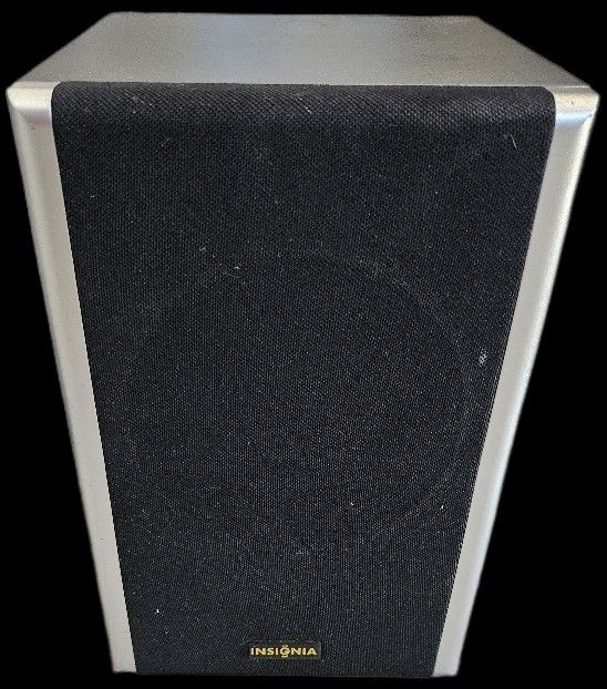 Insignia NS-3099 Subwoofer