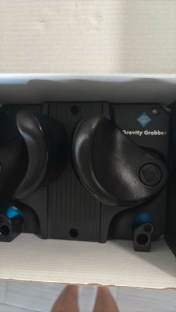 Gravity Grabber Ski and Snowboard Wall Mount