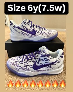 Nike Kobe XIII “Court purple” Size 6y(7.5w)