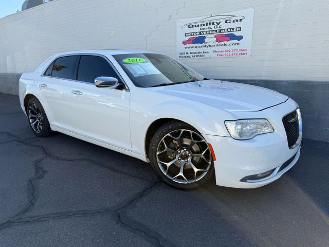 2016 Chrysler 300