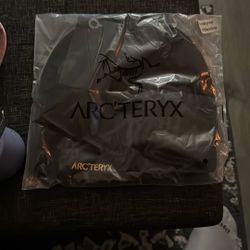 Arcteryx Beenie Brand New Never Open 