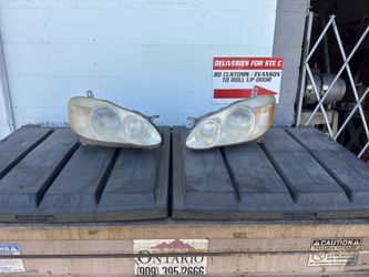 2003-2008 Toyota Corolla Headlights