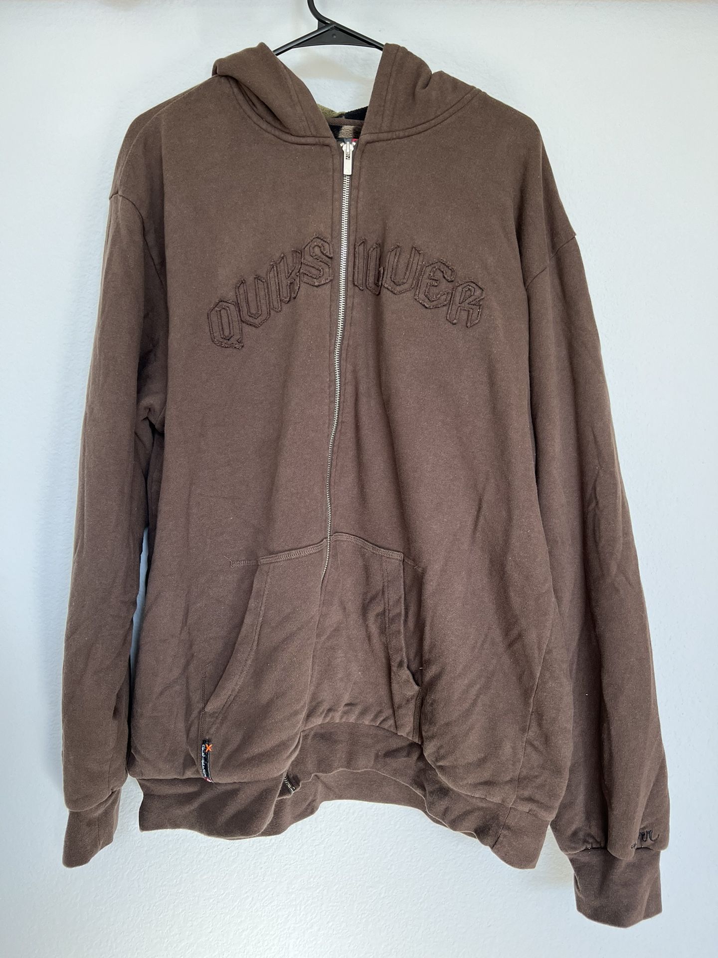 Quiksilver Jacket Hoodie Sweatshirt Surf Skate Snowboard Skimboard