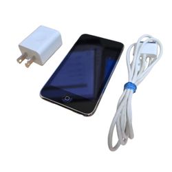 Apple iPod Touch 2nd Gen A1288 Silver 8GB