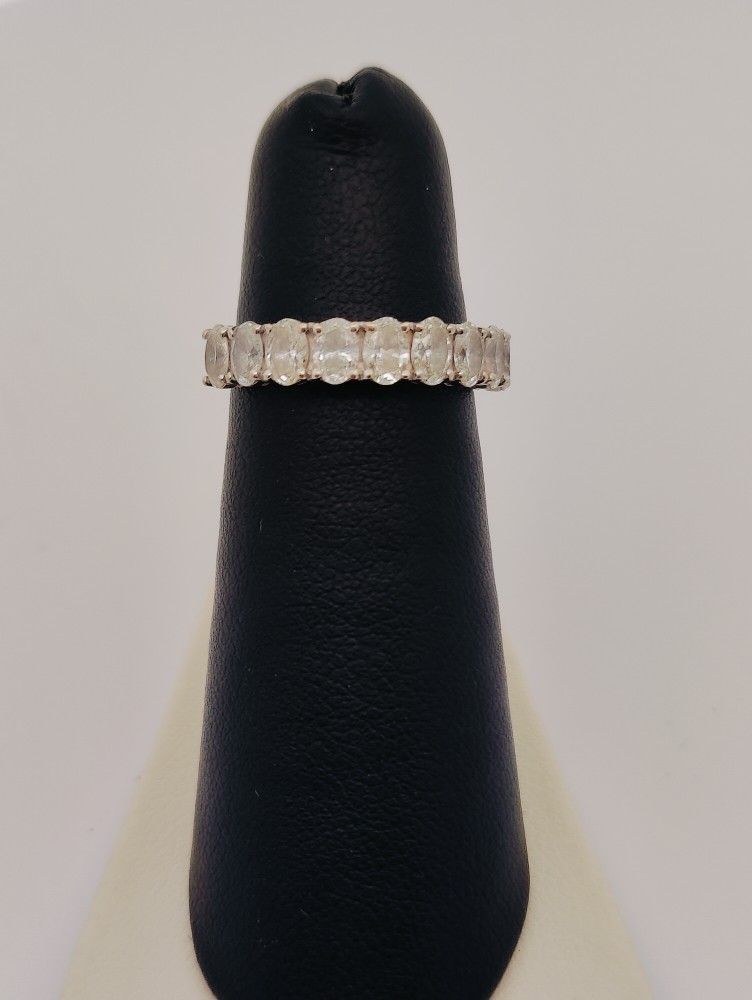 Lady's 18k Gold Ring