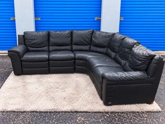 Black Italian leather sectional(free delivery)