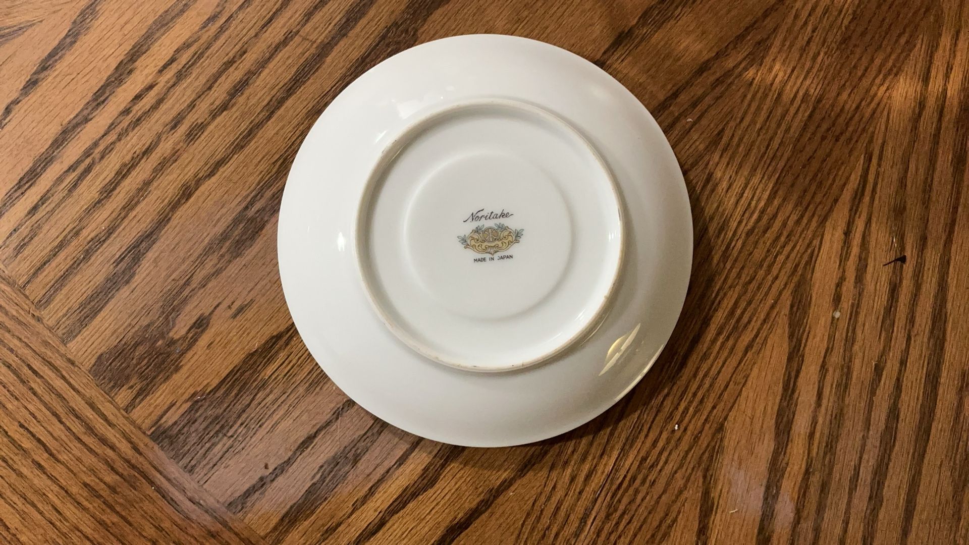 Noritake Side Dishes And Tea Plates