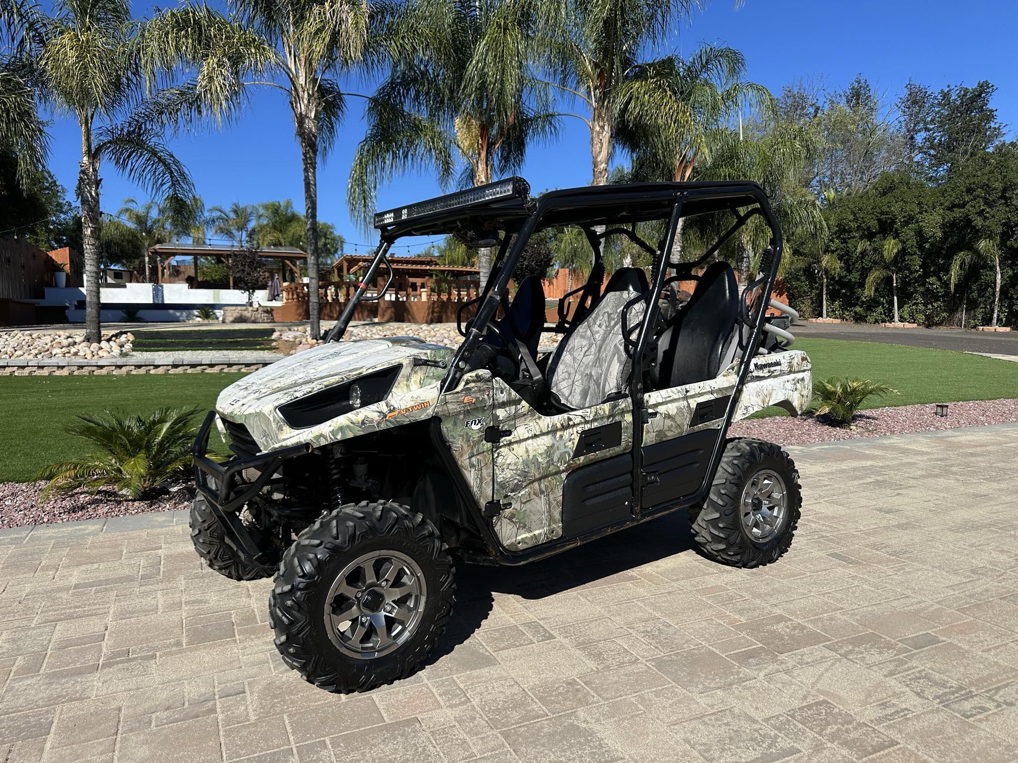 2015 Kawasaki KRT 800 4x4