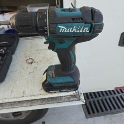 Makita Drill In Good Conditions No Charger Only 1 Battery