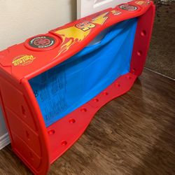 Toddler lightning MaQueen Bed