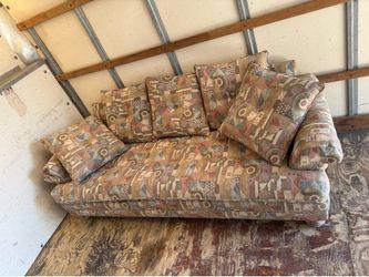 Vintage Abstract Pattern Loveseat Couch With Accent Pillows