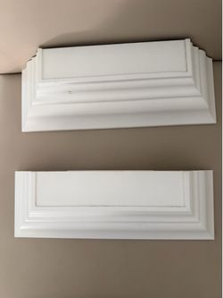 White wall shelves set of 2