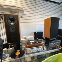 KEF 103/3 Speakers!Pioneer FM STEREO RECEIVER SX-3700