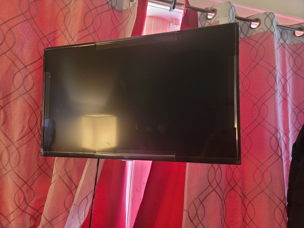 32 Inch Fire Smart Tv Brand New