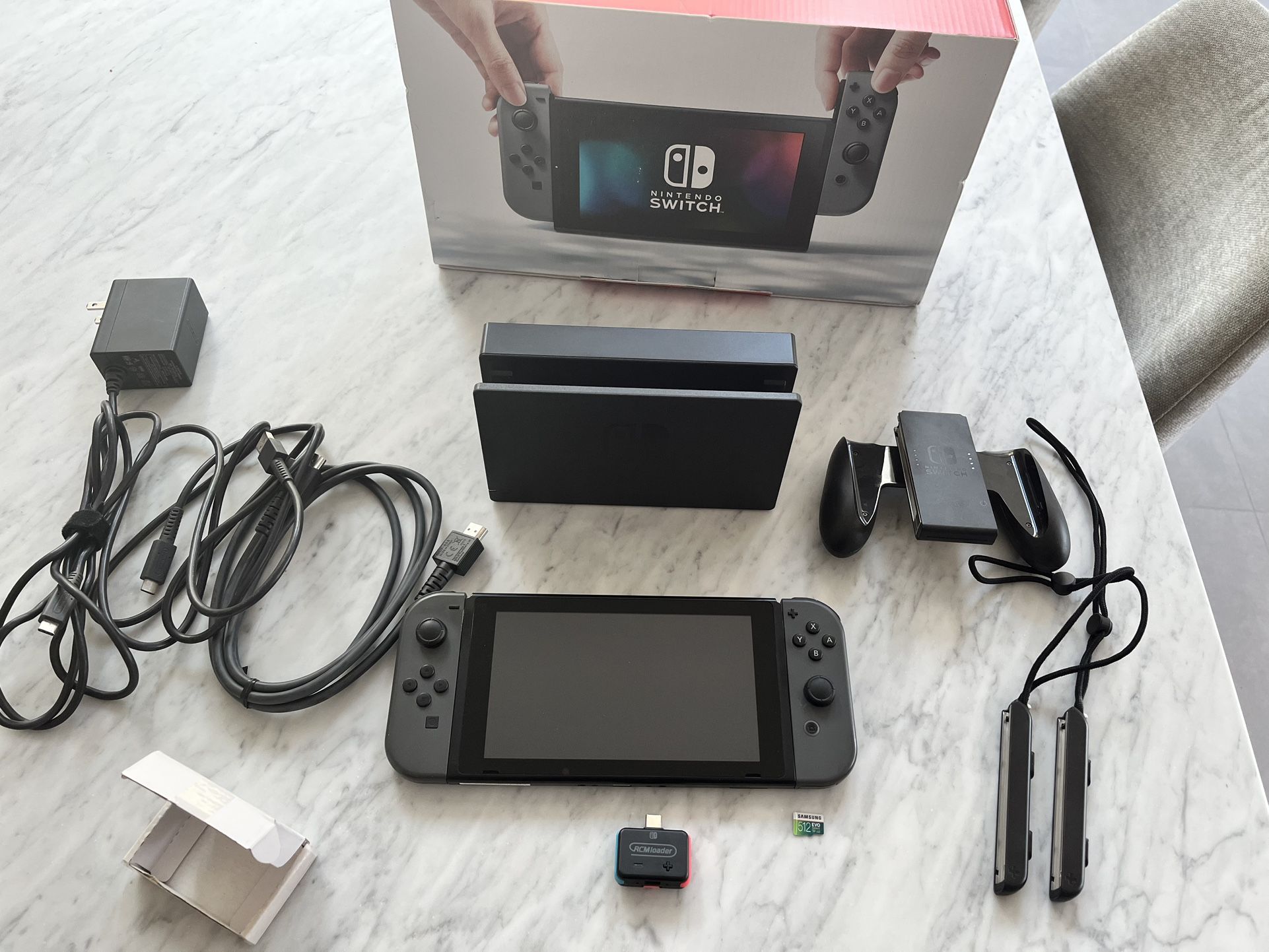 Nintendo Switch V1 Unpatched Plus SD Card, RCM Jig, Accessories