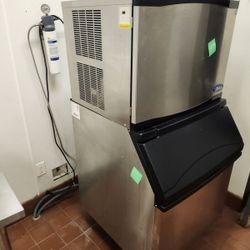 Commercial Kitchen Appliances 
