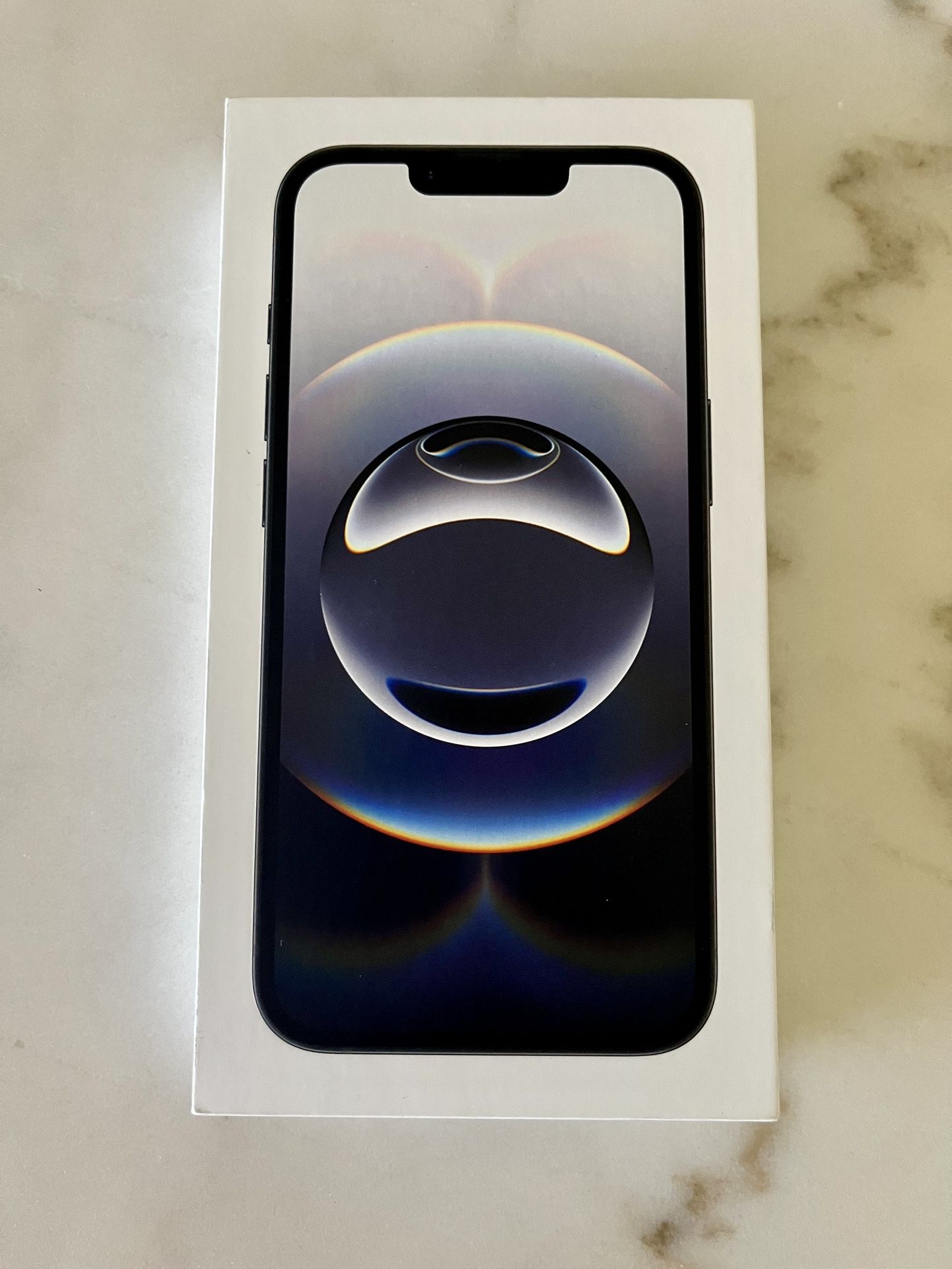 iPhone 16e