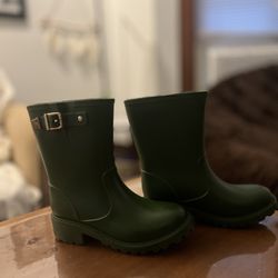 Forever 21 Rain Boots 