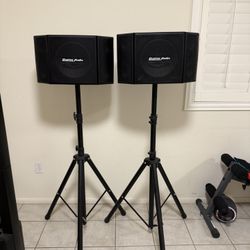 boston speakers and stand