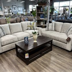 2-piece Sofa & Loveseat 