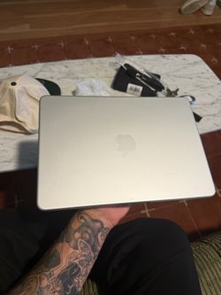 MacBook Neo