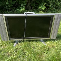 Sharp AQUOS LCD TV