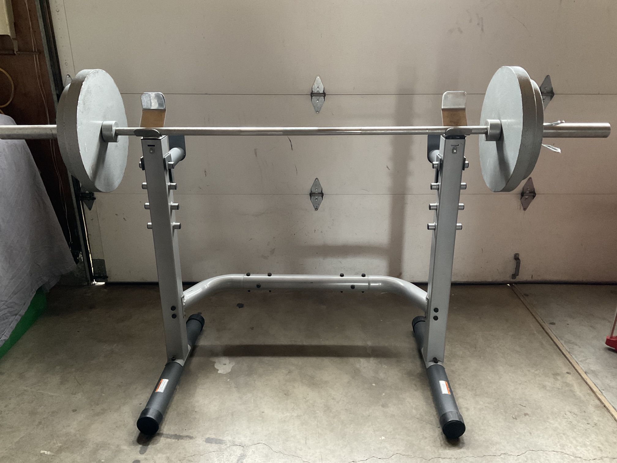 Weider Core 600 Squat Rack Bench Press Bar