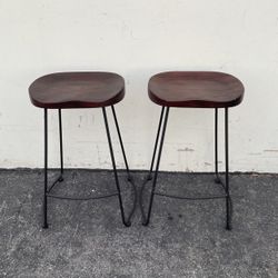 Set Of 2 Wood Top Height Bar Stools 27” With Black Metal Base