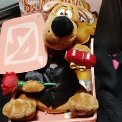 Animated dance and sing Scooby 2005