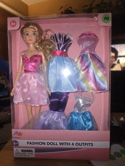 🆕️ FASHION DOLL WITH FOUR OUTFITS