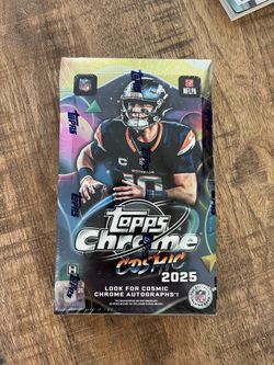 Topps Cosmic Chrome NFL Hobby Box
