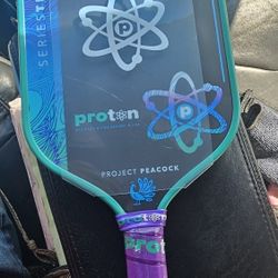 PICKLEBALL PADDLE BRAND NEW PROTON SERIES TREE PROJECT PEACOCK ELONGATED SHAPE 15MM 