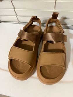 Platform Sandals Size 8 From Project Cloud
