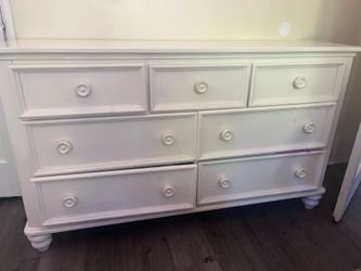 Free Dresser