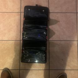 Women’s make up holder