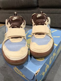 Men’s Nike Zoom Field Jaxx Size 10