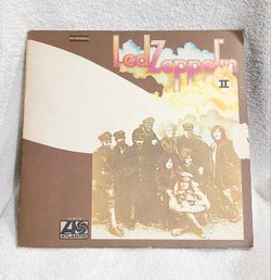 Led Zeppelin II 1969 Vinyl LP Atlantic SD 8236 Vintage Stereo In Good Condition