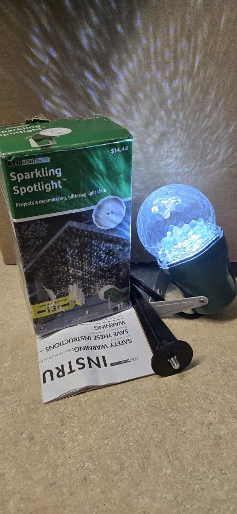 Sparkling Christmas Light Projector