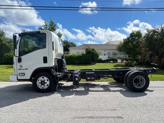 2022 Isuzu Npr Diesel