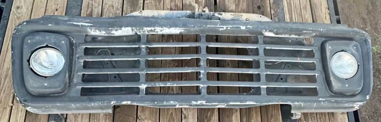 1975 ford F600 grille core support