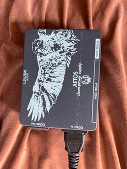 Walrus aetos pedal power supply
