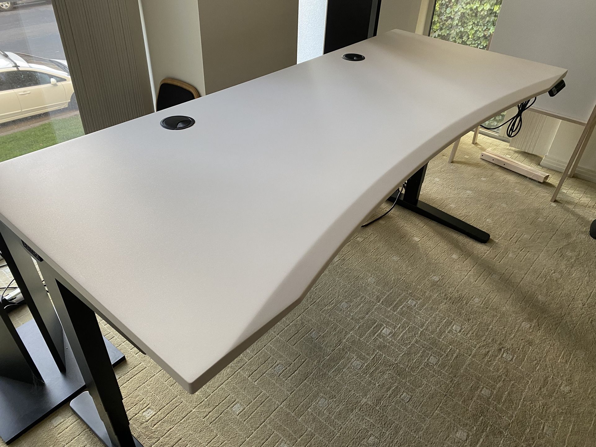 Uplift Standing Desk