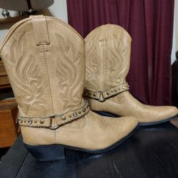 Women's Boots