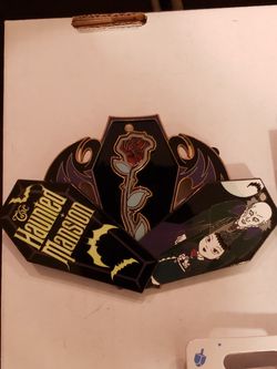 Haunted Mansion jumbo pin