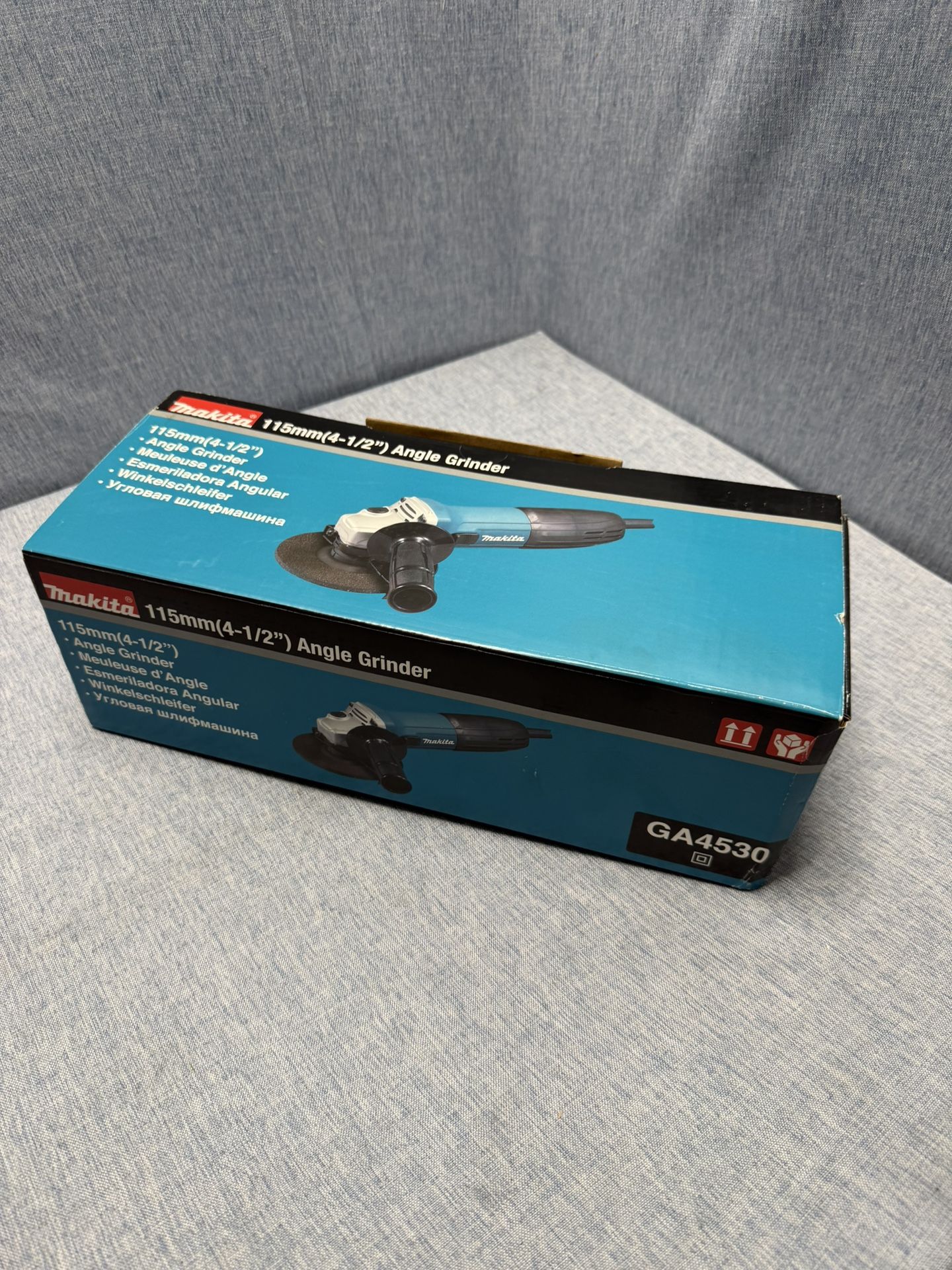 New Makita GA4530 4-1/2" Angle Grinder Corded Electric Power Tool