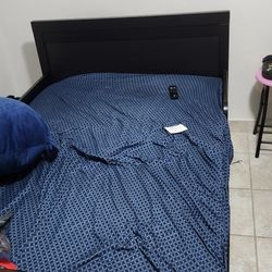 2 Twin Beds With Matresses 