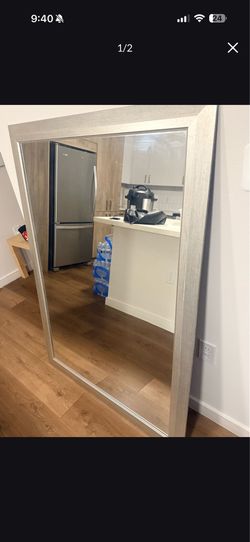 Wall size mirror