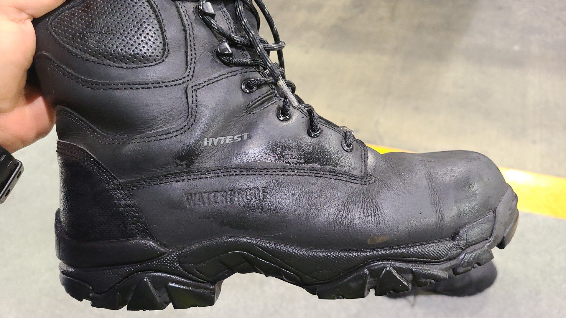 HYTEST work boots. Great condition 3M great boots