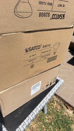 Satco 65W Halogen Flood Light Bulbs
