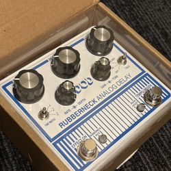 DOD Rubberneck Analog Delay like  New